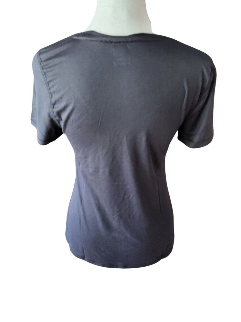 New Athletic Womens Black V-Neck Wrinkle Free Short Sleeve T-Shirt - Picture 3 of 5